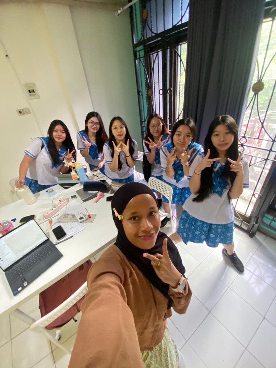 Belajar bersama dalam kelas kecil